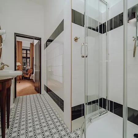 Lokalna * Jelenia Góra