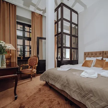 Lokalna * Jelenia Góra