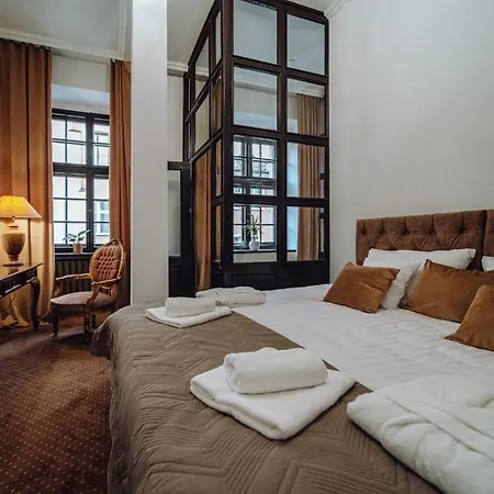 Lokalna * Jelenia Góra