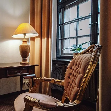 Apartament Lokalna *