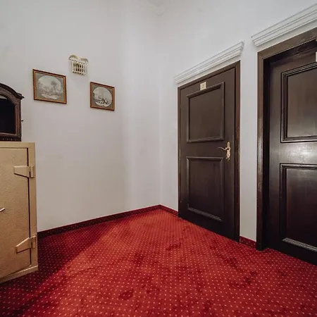 Lokalna * Jelenia Góra