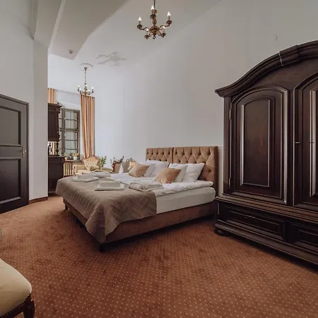 Lokalna * Jelenia Góra