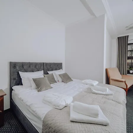 Lokalna Apartment