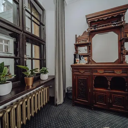 Lokalna Apartment