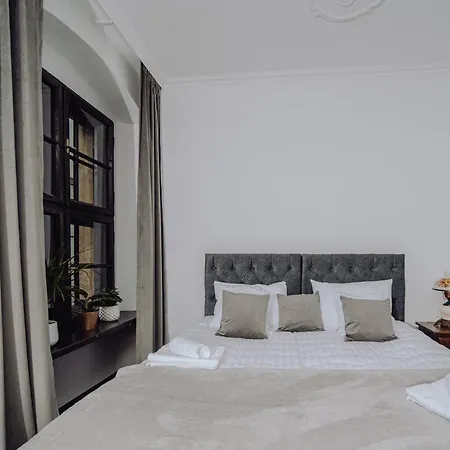 Lokalna Apartment *