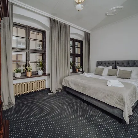Lokalna Apartment *