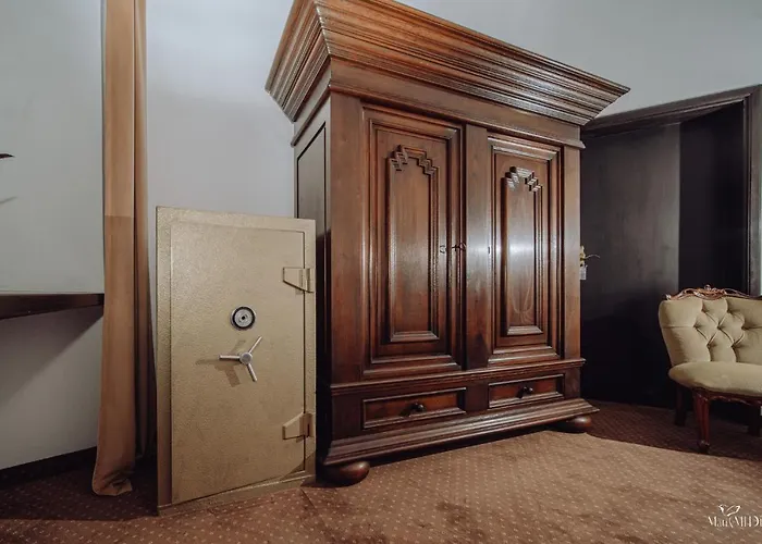 Lokalna * Jelenia Góra