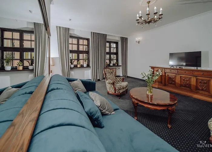 Lokalna * Jelenia Góra